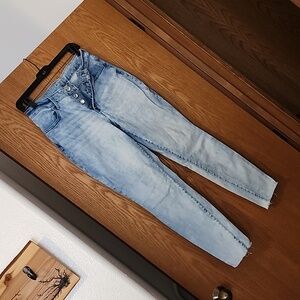 Maurice's brand jeans. Size 10/Med frayed hem. ONE BELT LOOP TEAR/LOOSE.